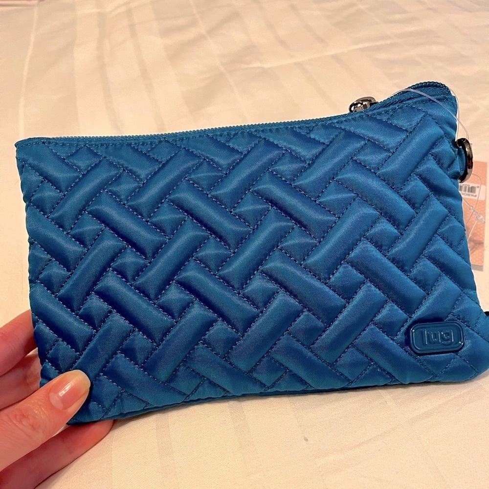 Lug Peekaboo Wristlet Phone pouch with crossbody Strap Ocean Blue